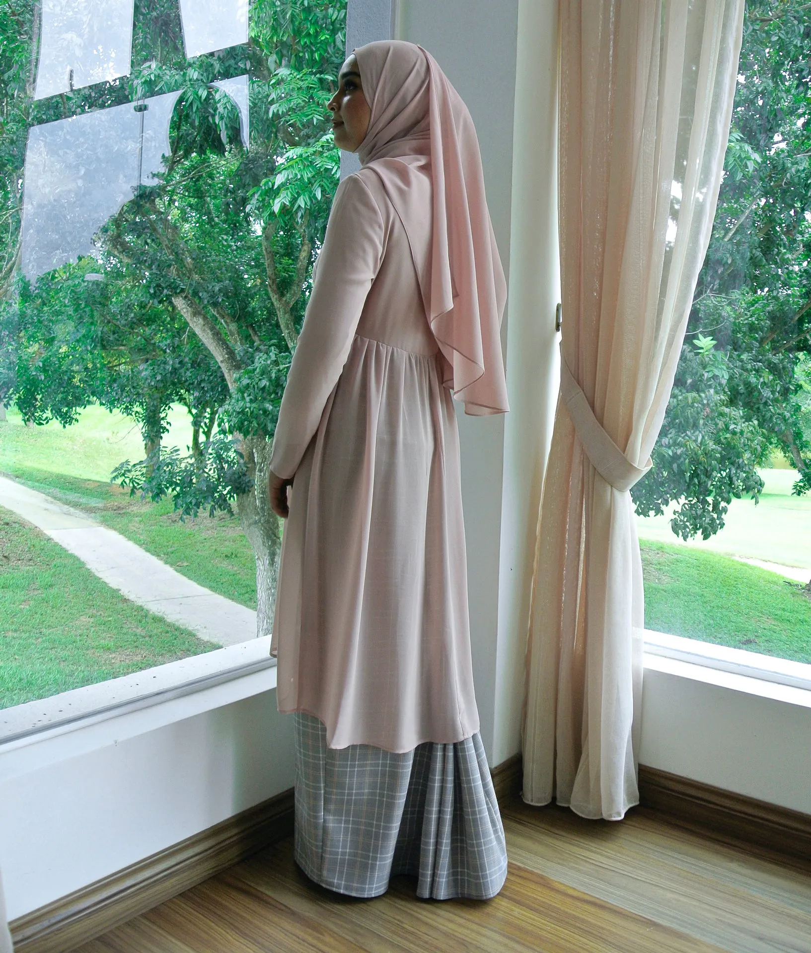 Attar Kurung Set