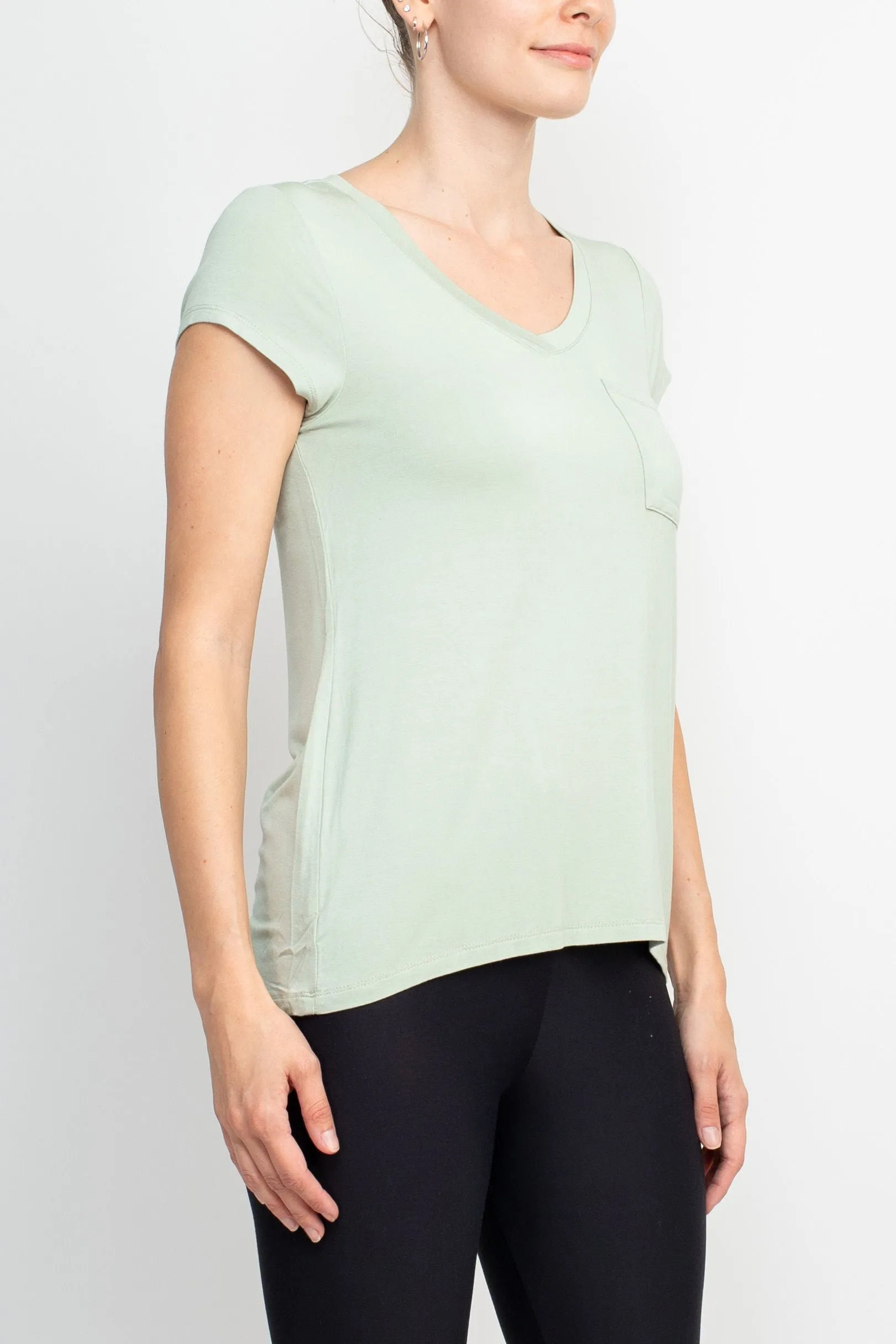 Cable & Guage Scoop Neck Short Sleeve Pocket Solid ITY T-Shirt by Curated Brands